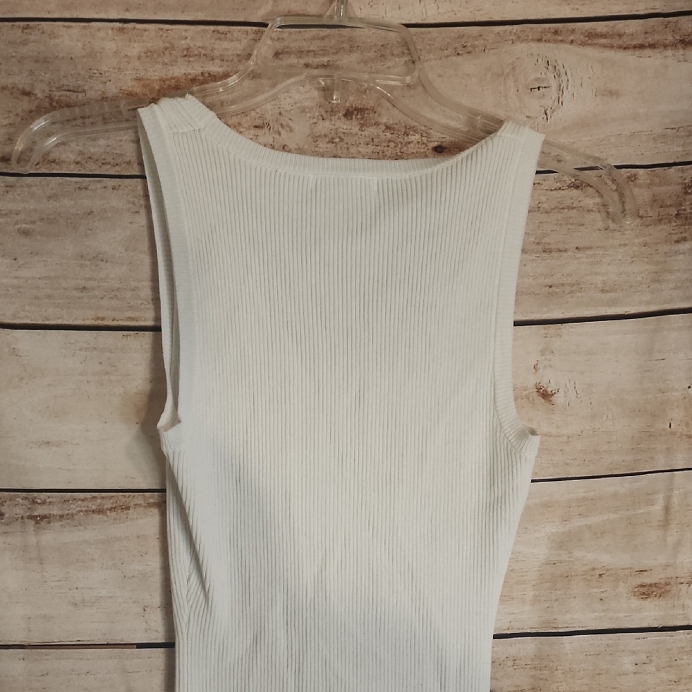 Better Be White Sleeveless Maxi Dress - Picture 4 of 4